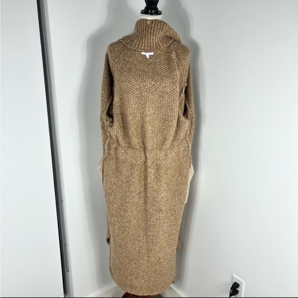 NEW Lunya chunky wool belted robe - Picture 11 of 13